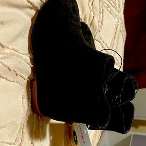 Little toddler shoes